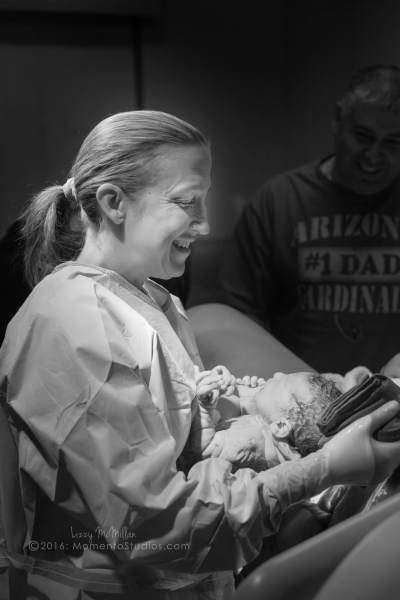 Momento Studios Lizzy McMillan Arizona Birth Photographer Delivery photography birth photography mesa phoenix scottsdale gilbert chandler-086