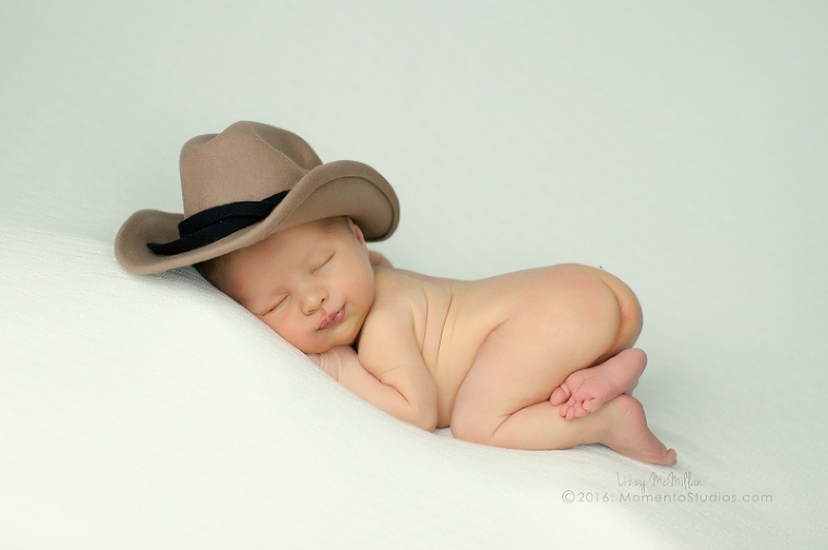Lizzy McMillan Arizona Newborn Photographer Momento Studios Newborn Boy Phoenix Arizona Mesa Arizona-36