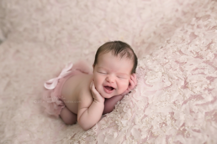 Lizzy McMillan Arizona Newborn Photographer Momento Studios Newborn Girl Phoenix Arizona Mesa Arizona-02