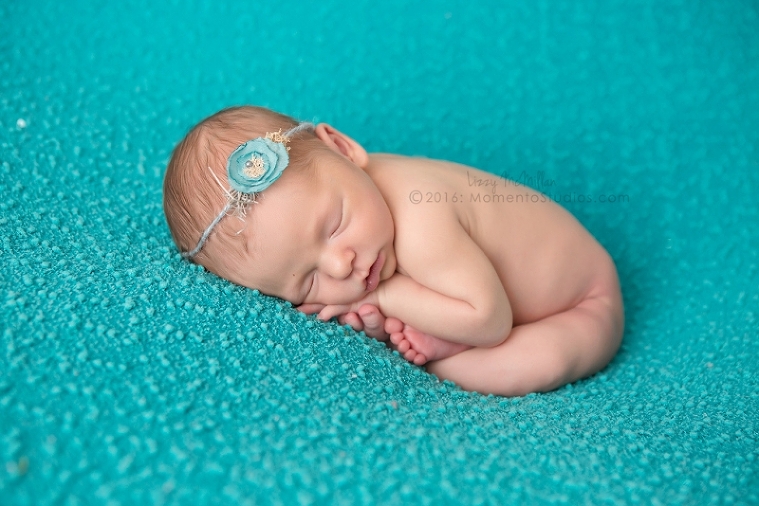 Lizzy McMillan Arizona Newborn Photographer Momento Studios Newborn Girl Phoenix Arizona Mesa Arizona-07