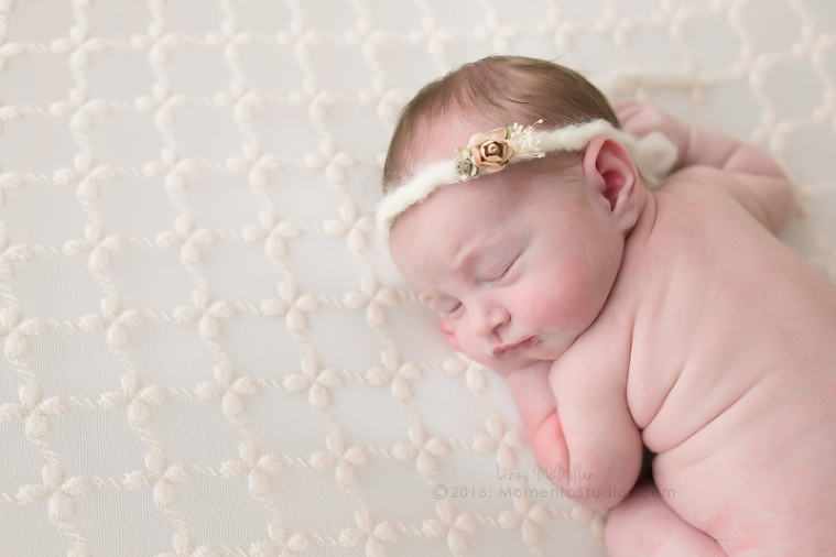 Lizzy McMillan Arizona Newborn Photographer Momento Studios Newborn Girl Phoenix Arizona Mesa Arizona-14