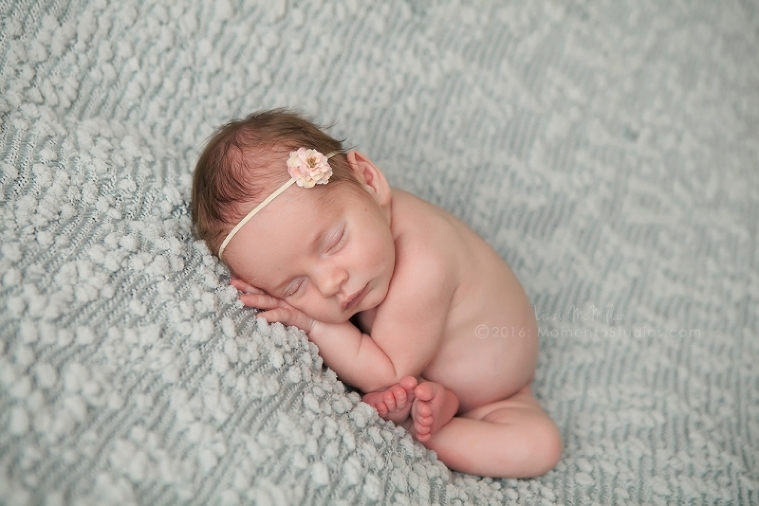 Lizzy McMillan Arizona Newborn Photographer Momento Studios Newborn Girl Phoenix Arizona Mesa Arizona-26