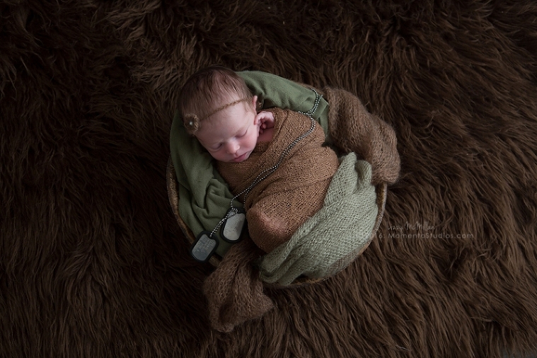 Lizzy McMillan Arizona Newborn Photographer Momento Studios Newborn Girl Phoenix Arizona Mesa Arizona-32