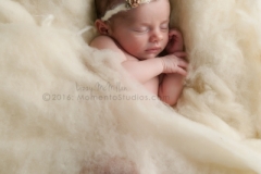 Lizzy McMillan Arizona Newborn Photographer Momento Studios Newborn Girl Phoenix Arizona Mesa Arizona-44